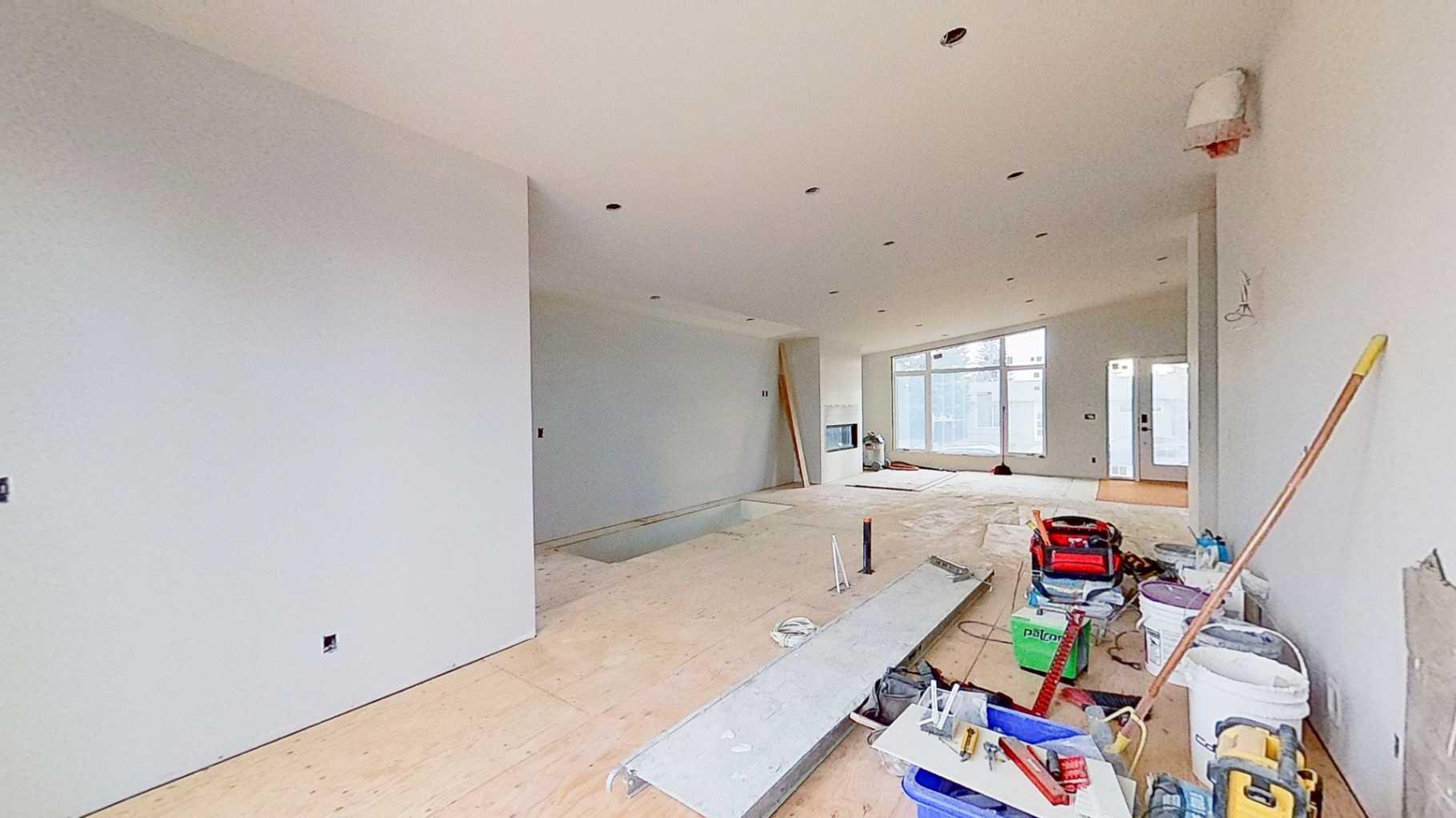 5616 Lodge Crescent SW