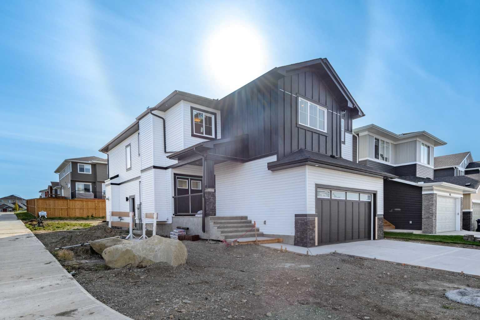 456 Rivercrest Road