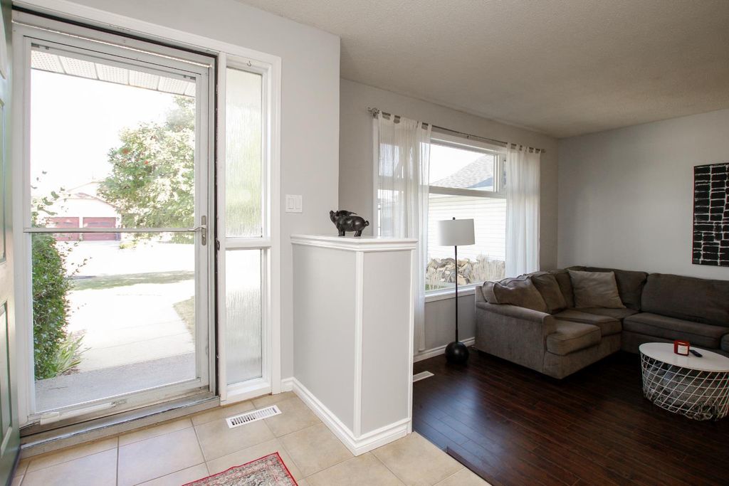 Photo of 238 Davison Drive, Red Deer, AB T4R 2E6 (MLS # A2258090)