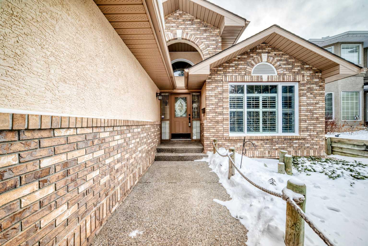 256 Evergreen Court SW