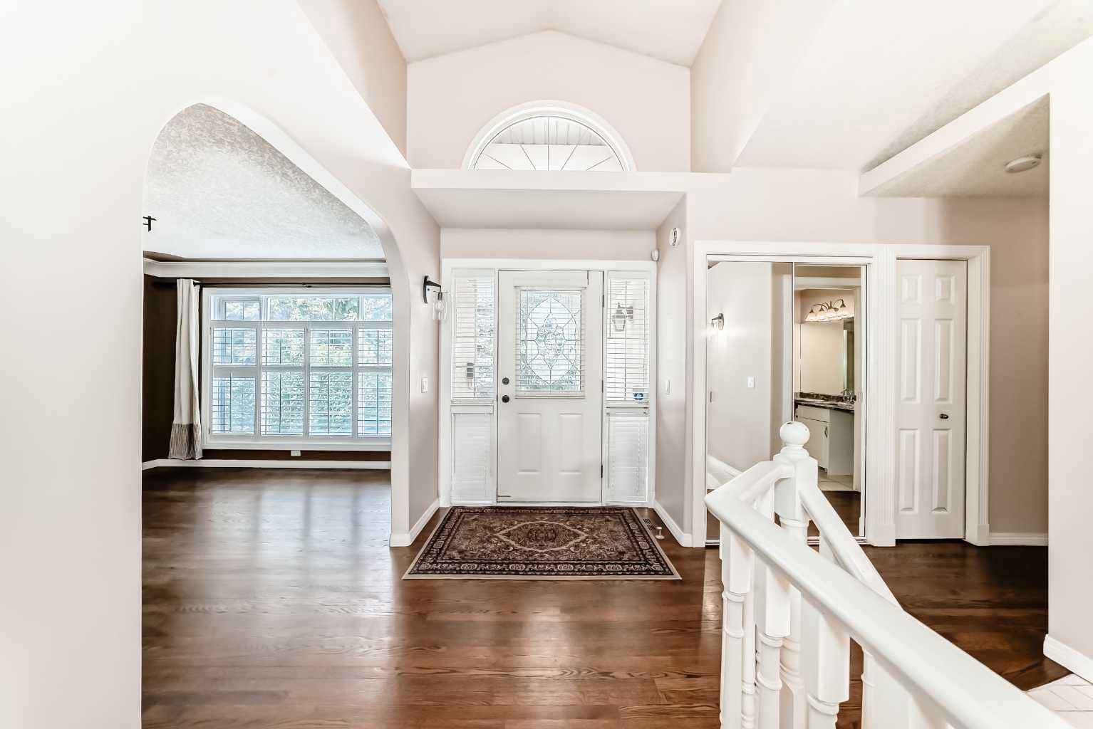 256 Evergreen Court SW