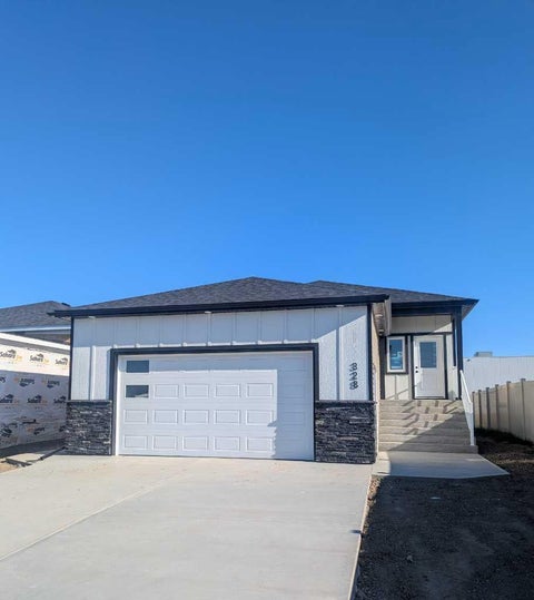 Photo of 328 Somerside Road SE, Medicine Hat, AB T1B 0R2 (MLS # A2338781)