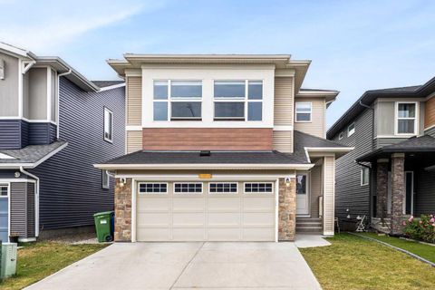 Photo of 175 Howse Rise NE, Calgary, AB T3P 0X3 (MLS # A2262126) Photo of 175 Howse Rise NE, Calgary, AB T3P 0X3 (MLS # A2262126)