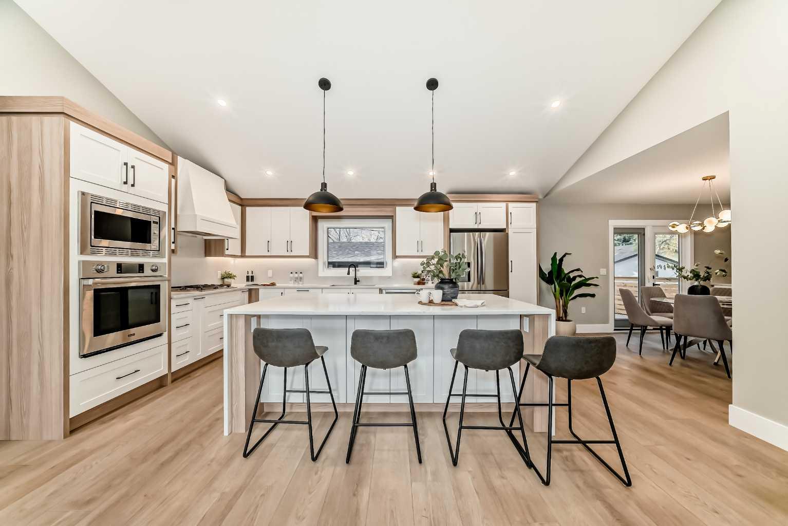 1163 Lake Wapta Road SE