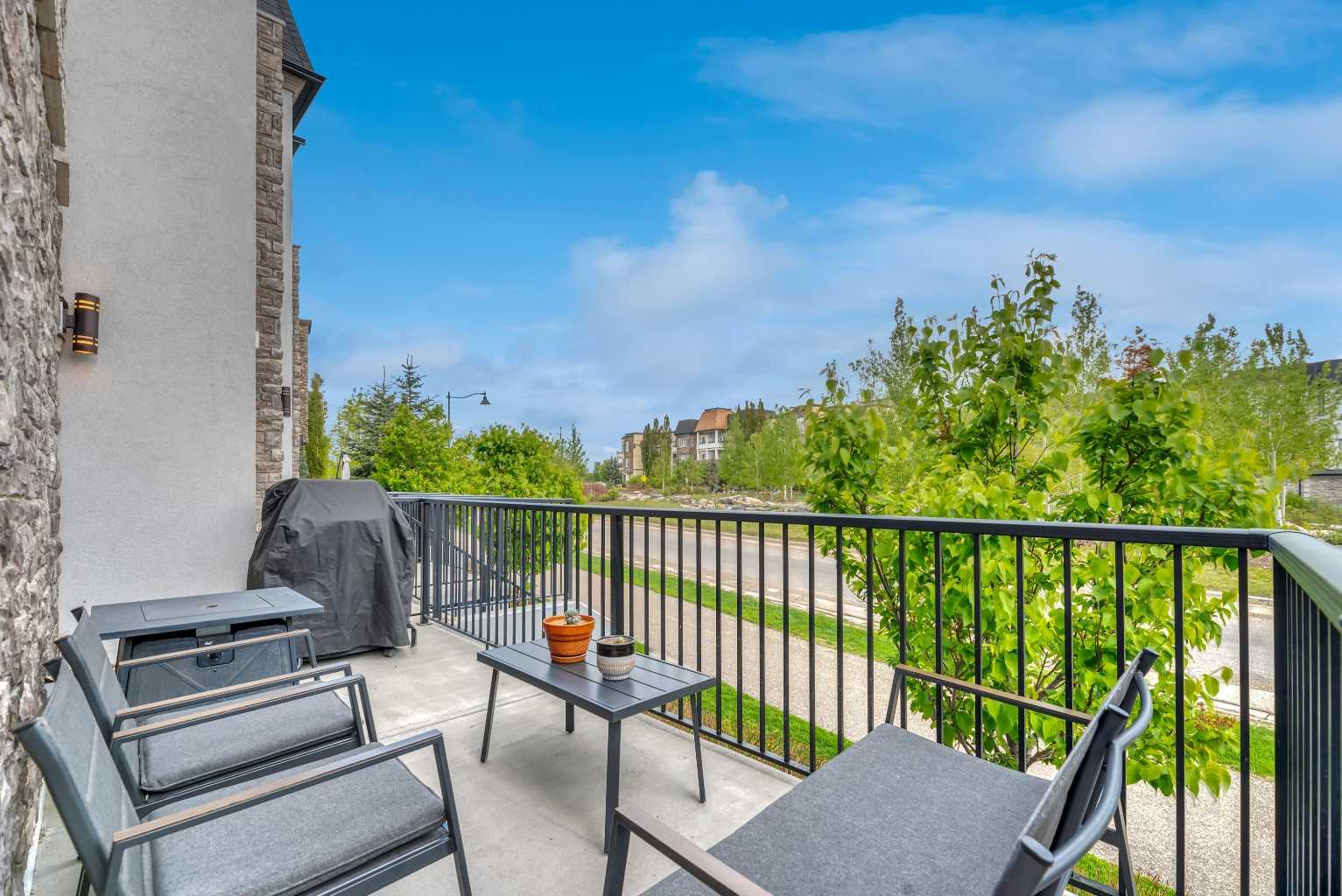 6 Quarry Gate SE