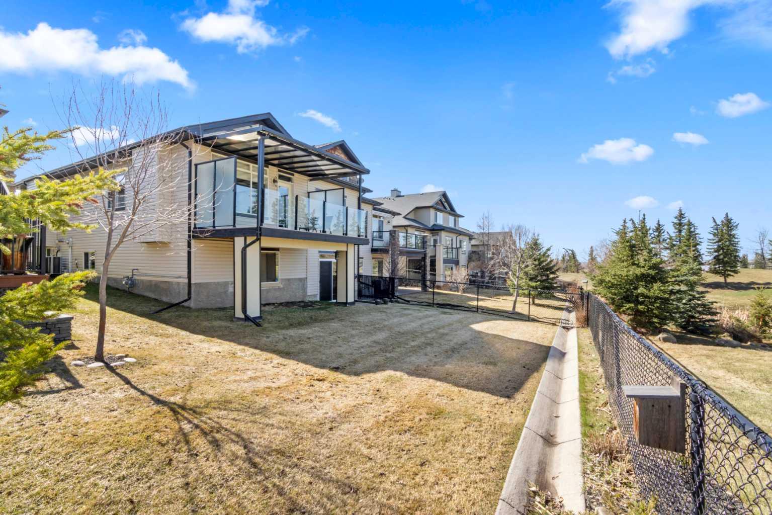 351 Crystal Green Rise