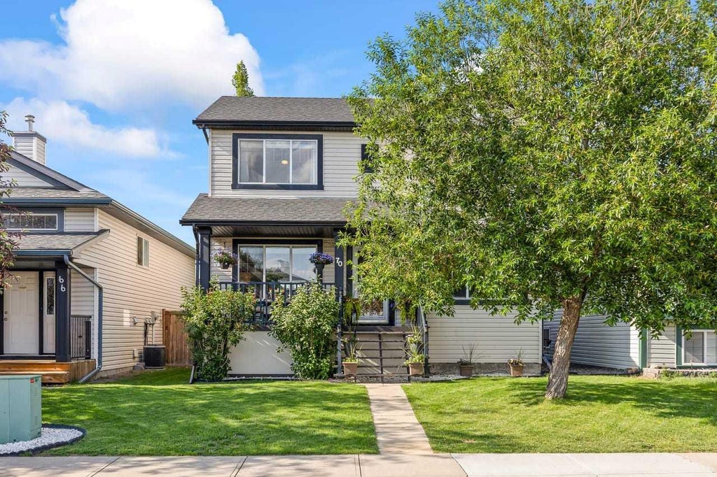 Photo of 70 Creek Springs Road NW, Airdrie, AB T4B 2V5 (MLS # A2328439)