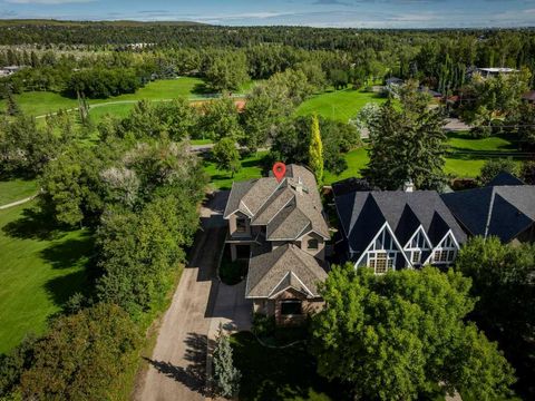 664 29 Avenue NW Calgary AB T2M 2M7