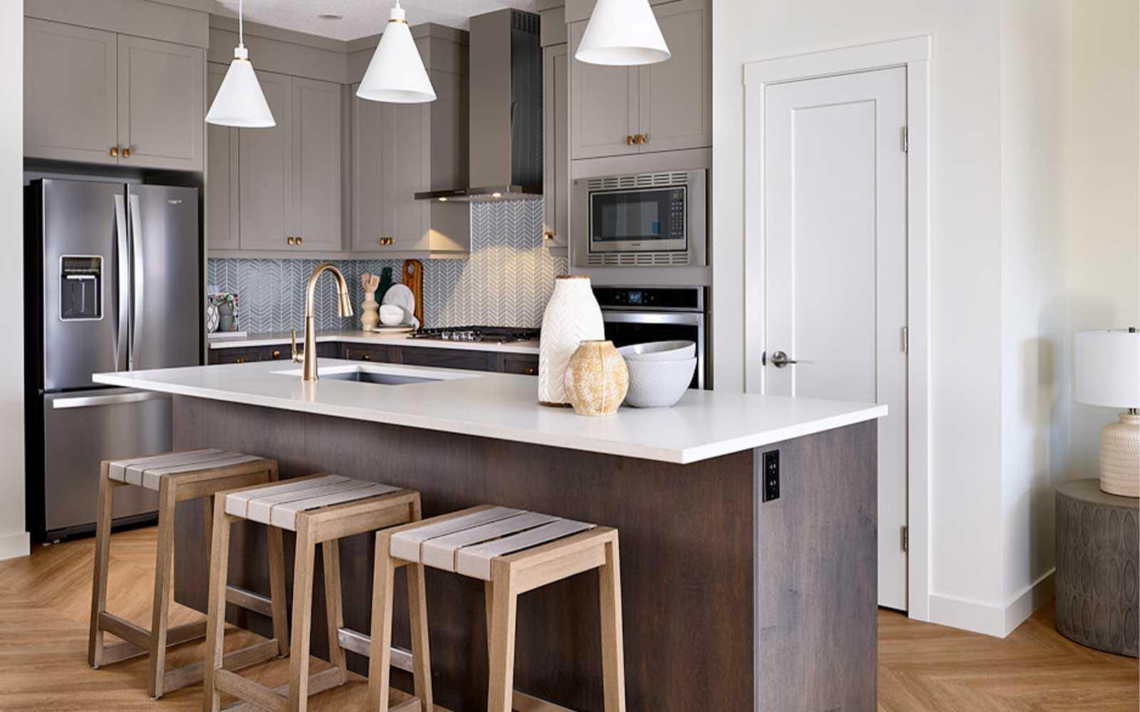 1133 Chinook Gate Bay SW