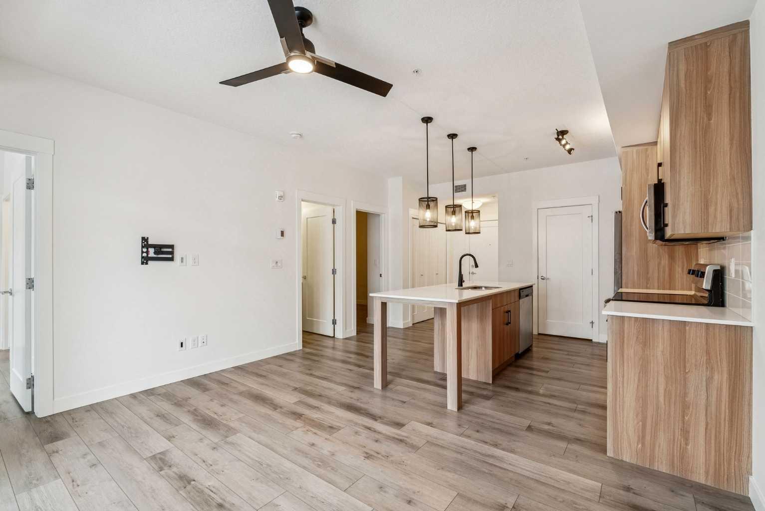 500 Auburn Meadows Common SE 203