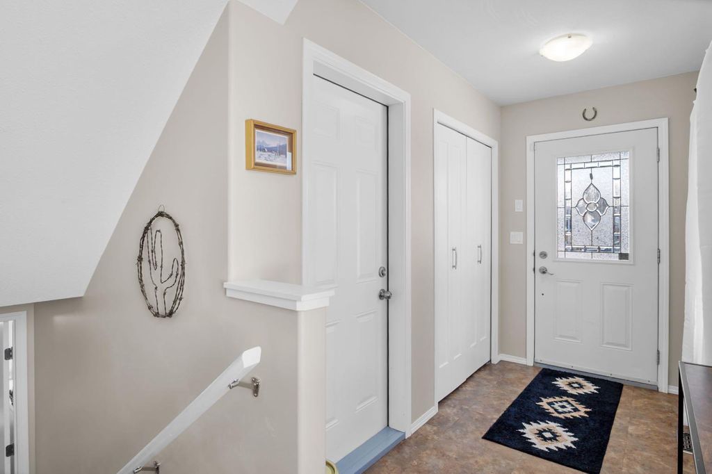 Photo of 2314 19 Avenue, Bowden, AB T0M 0K0 (MLS # A2292386)