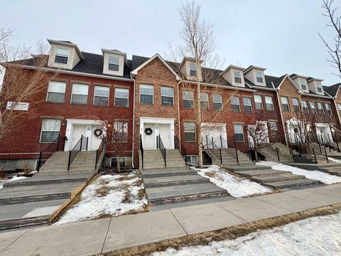 43 Springborough Boulevard SW 13 Calgary AB T3H 5V8