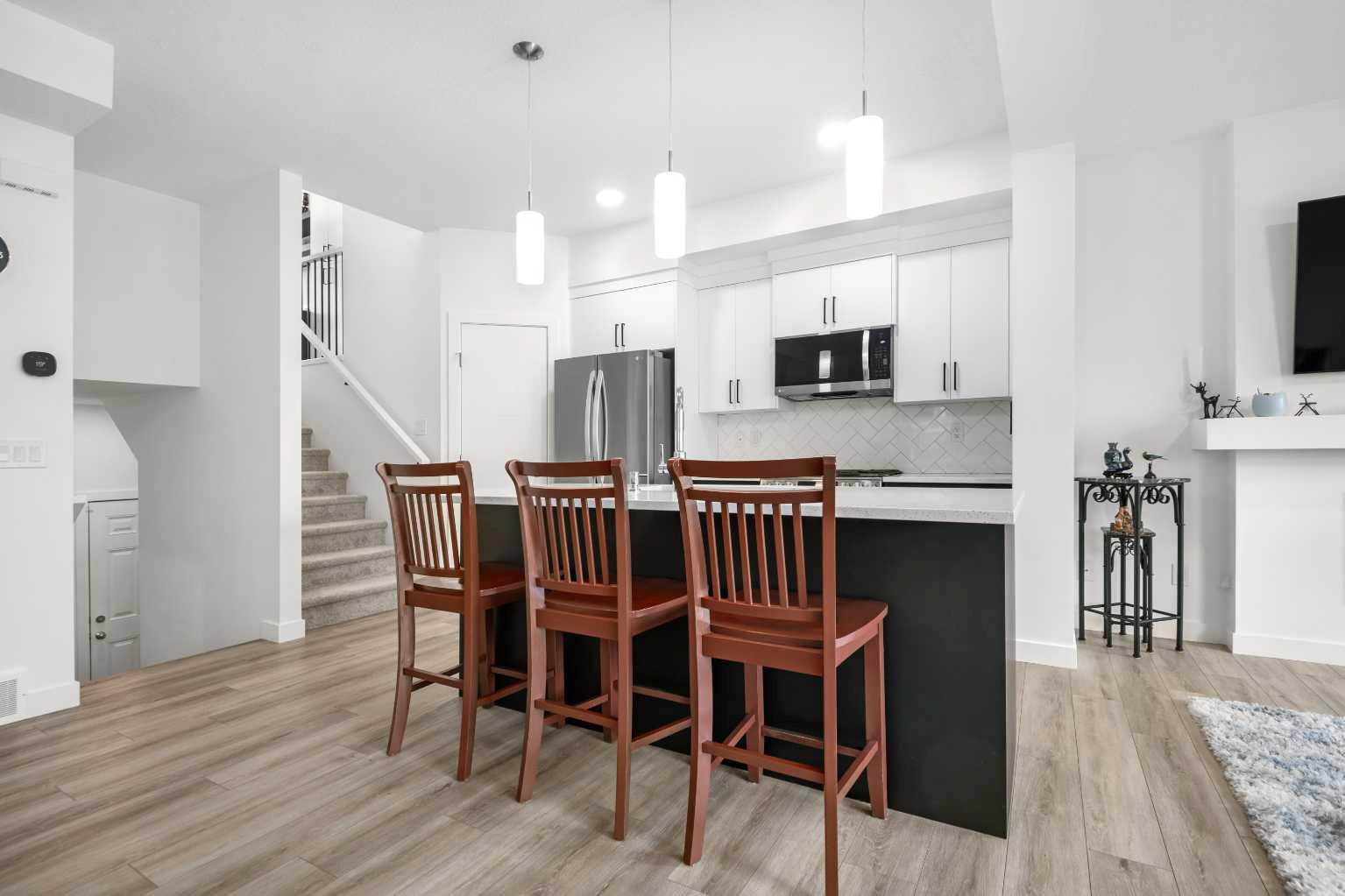 215 Heritage Heights