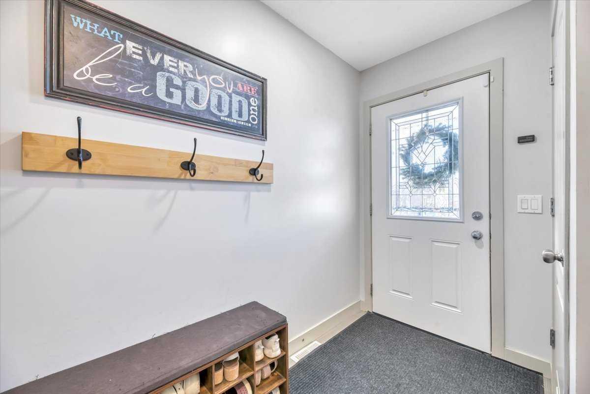 124 Strathcona Circle