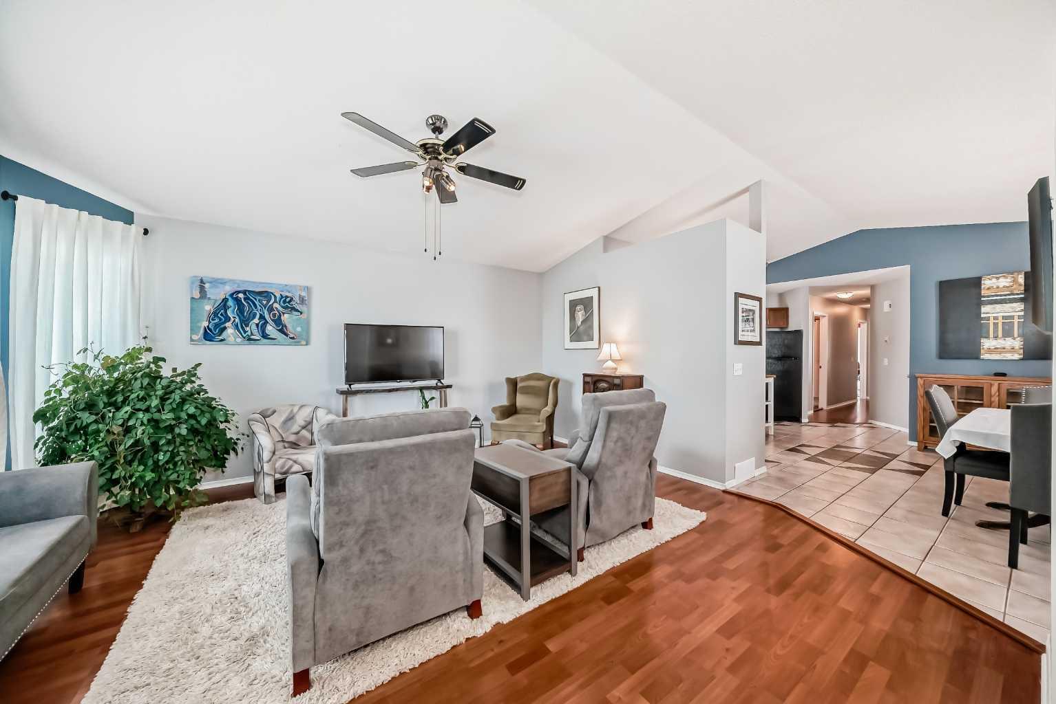 110 Applebrook Circle SE