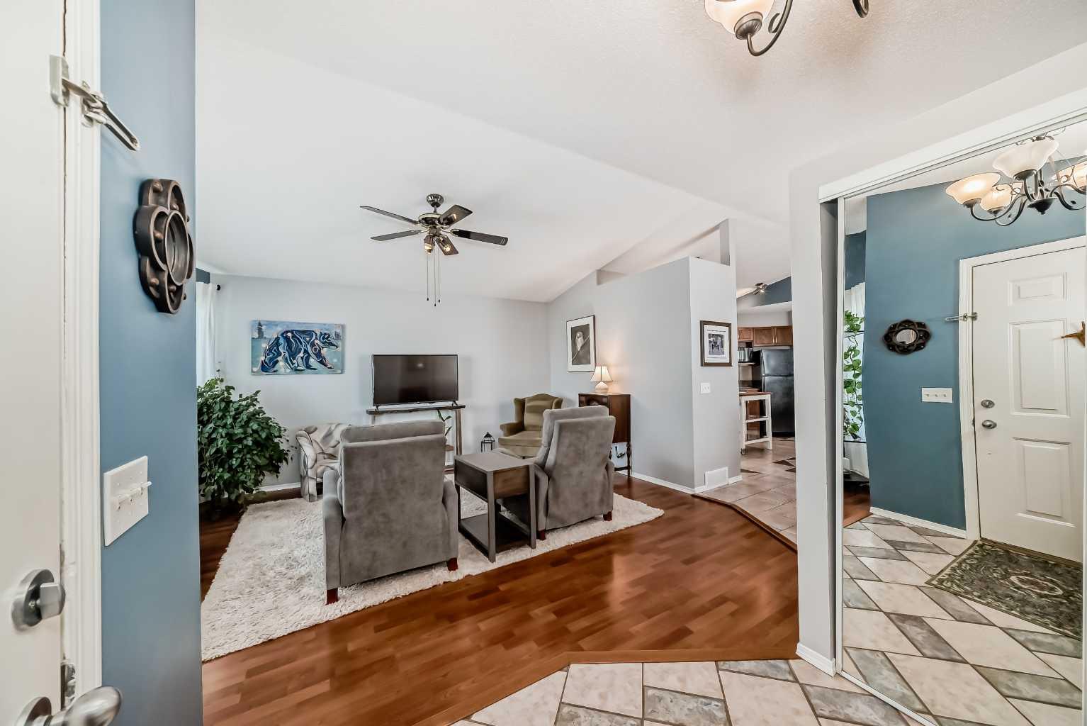 110 Applebrook Circle SE