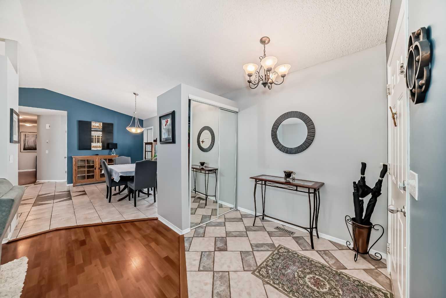 110 Applebrook Circle SE