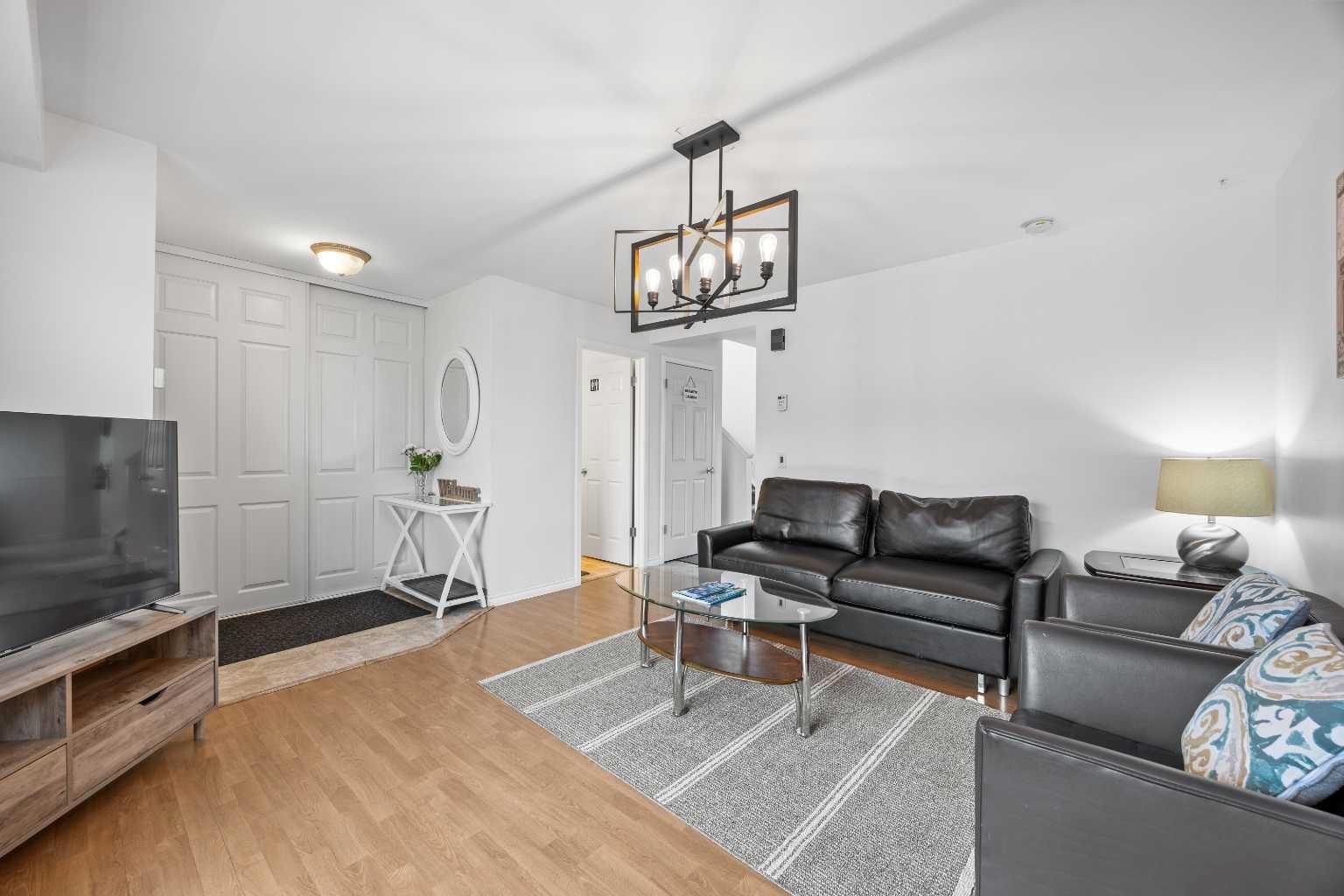 133 Applemead Close SE Close