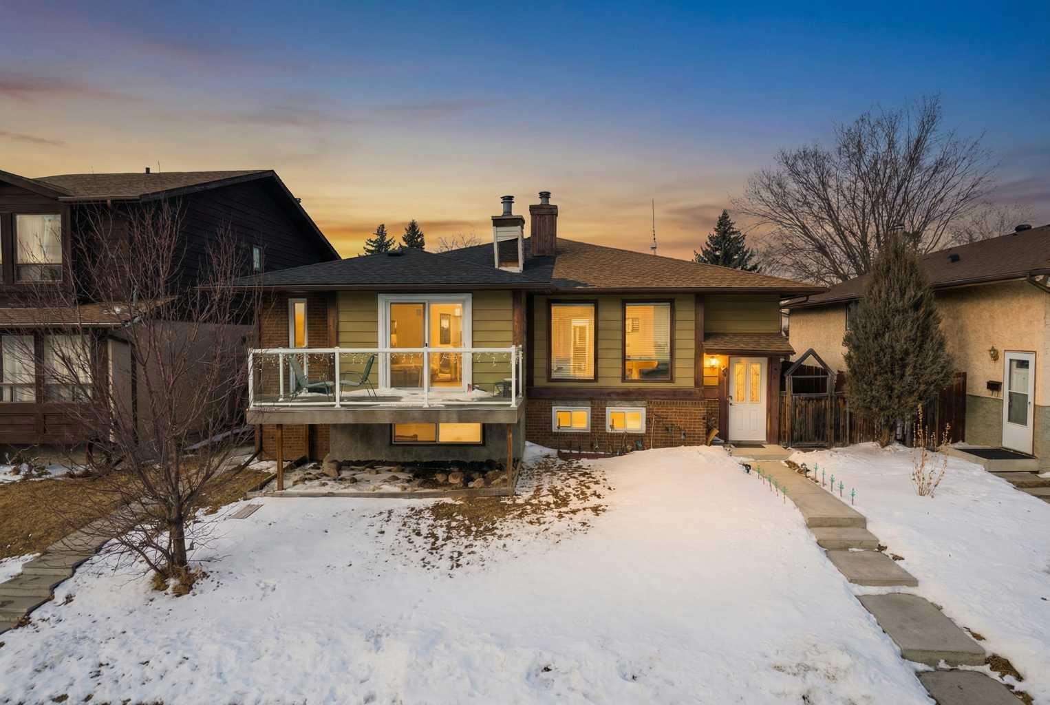 58 Templeson Crescent NE
