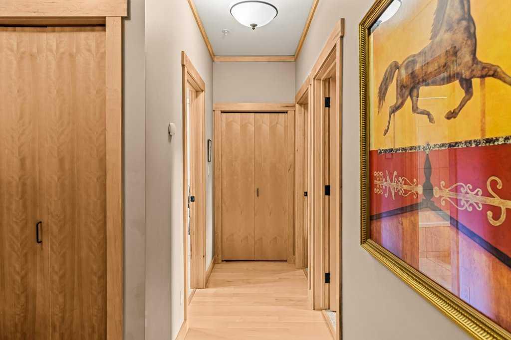 1040 Railway Avenue 204