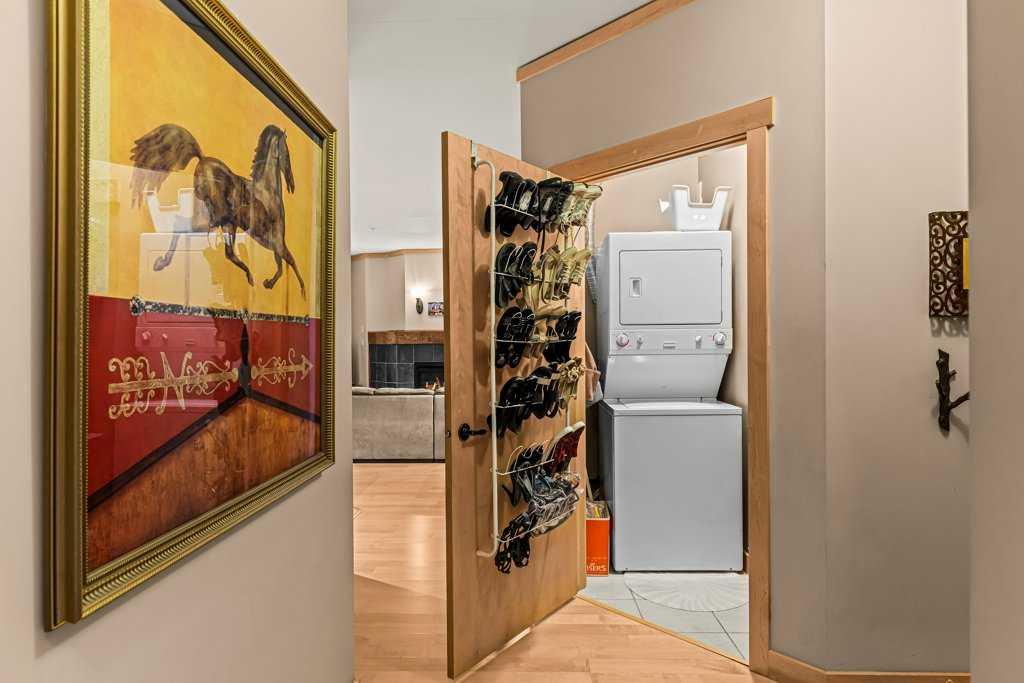 1040 Railway Avenue 204