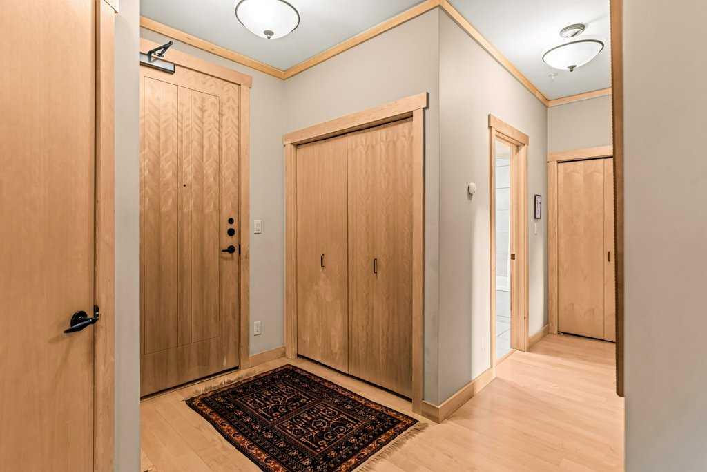 1040 Railway Avenue 204