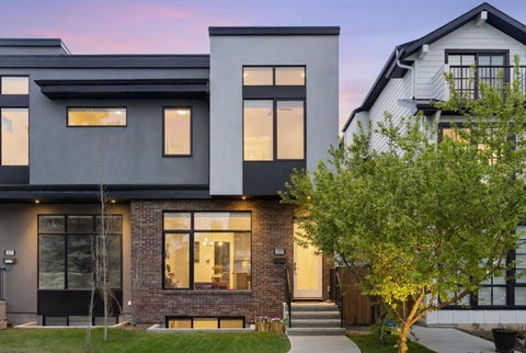 Photo of 2507 17 Street NW, Calgary, AB T2M 3S3 (MLS # A2334255)