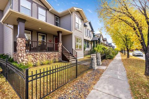 15128 Prestwick Boulevard SE Calgary AB T2Z 3W6