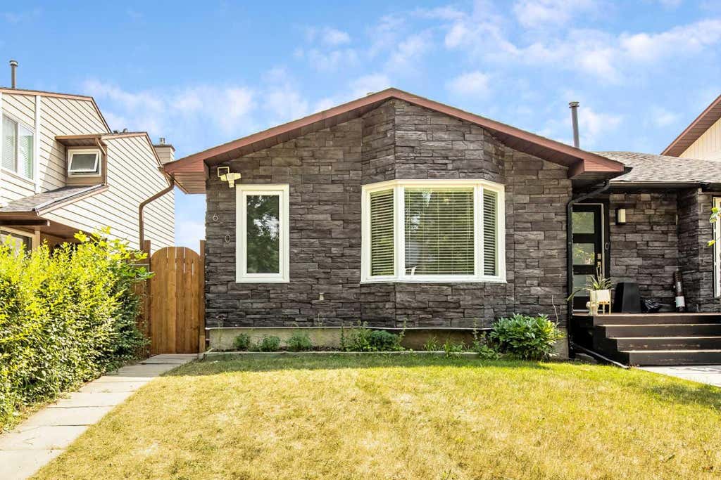 Photo of 610 Strathcona Drive SW, Calgary, AB T3H 1K4 (MLS # A2333941)