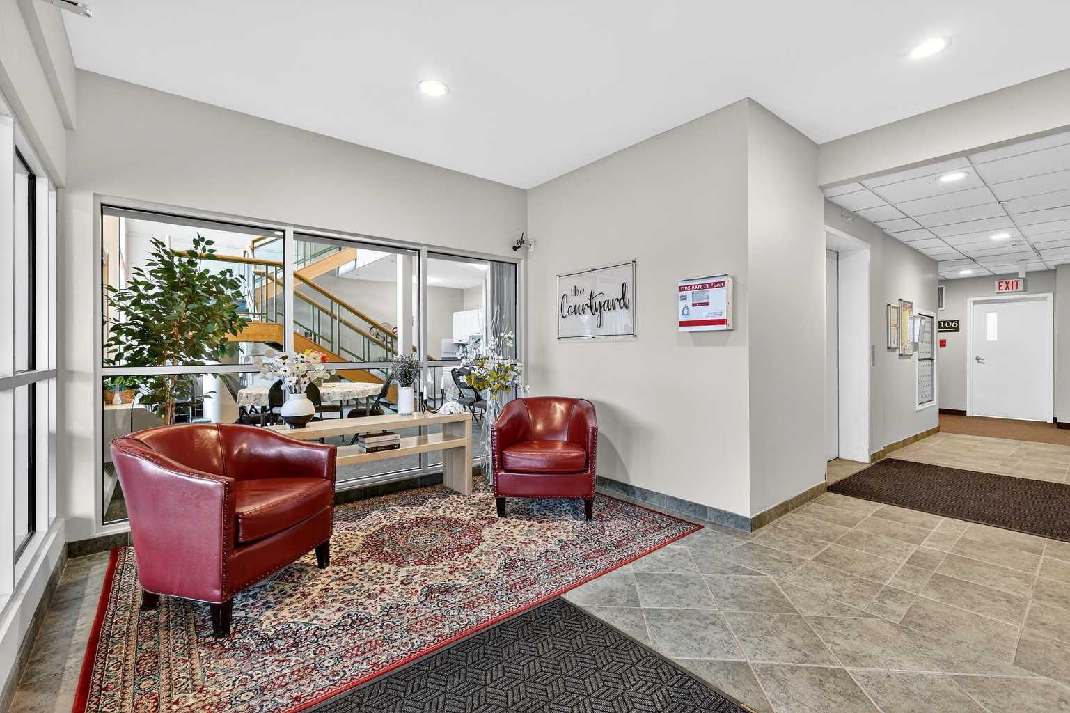 43 Westlake Circle 202