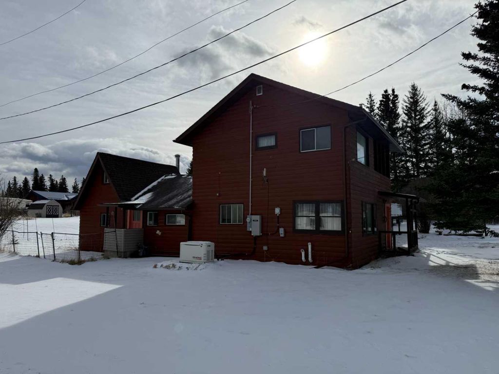 Photo of 4933 Centre Street, Brule, AB T7V 1Z1 (MLS # A2289096)