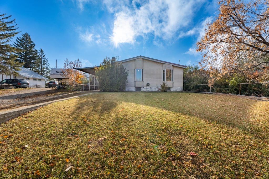 Photo of 208 1 Street N, Milo, AB T0L 1L0 (MLS # A2264090)