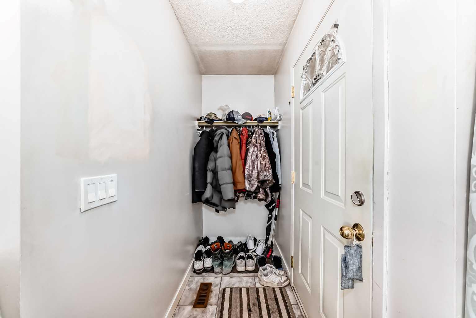 3745 Fonda Way SE 25