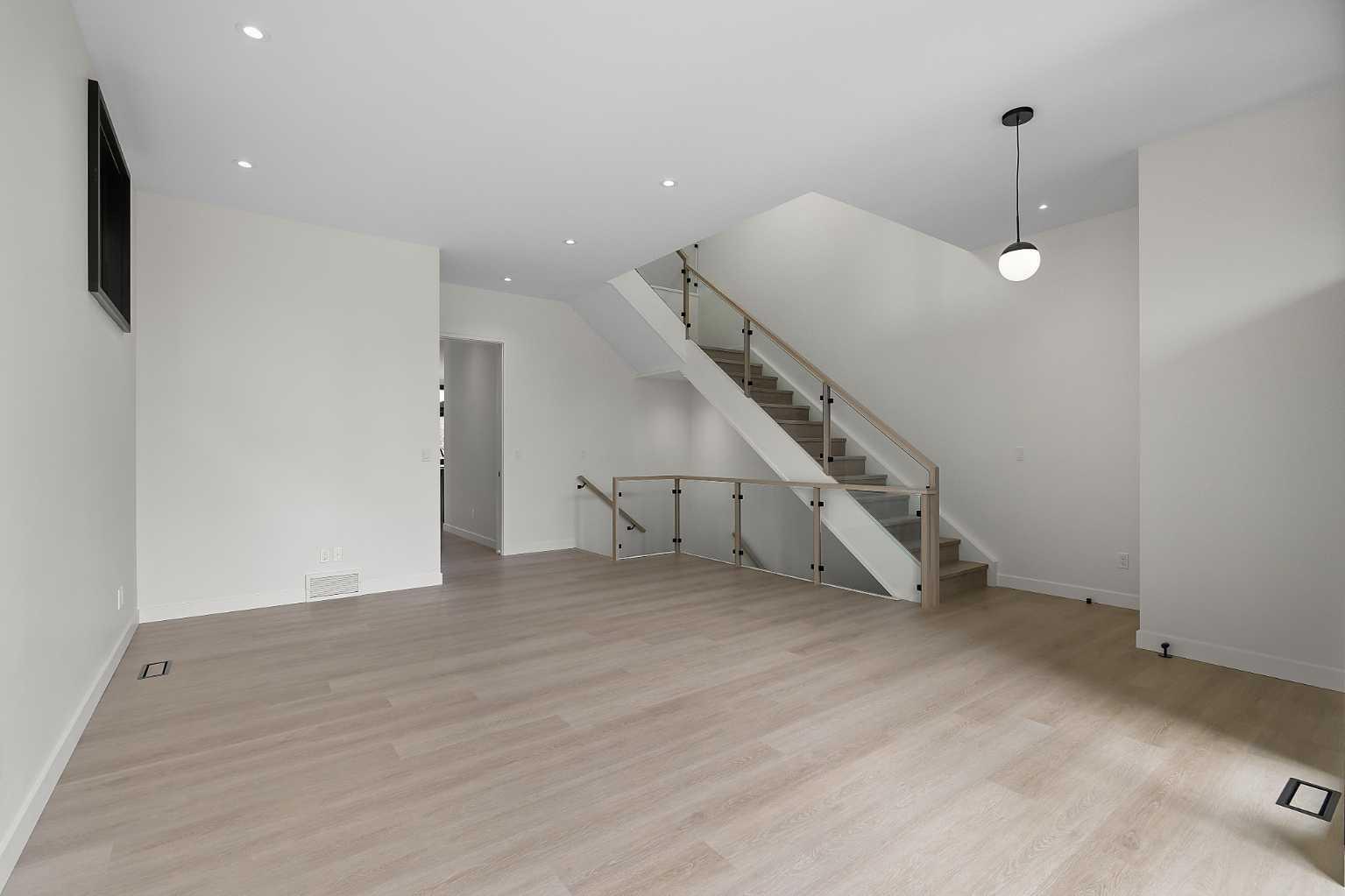 3A Willow Crescent SW