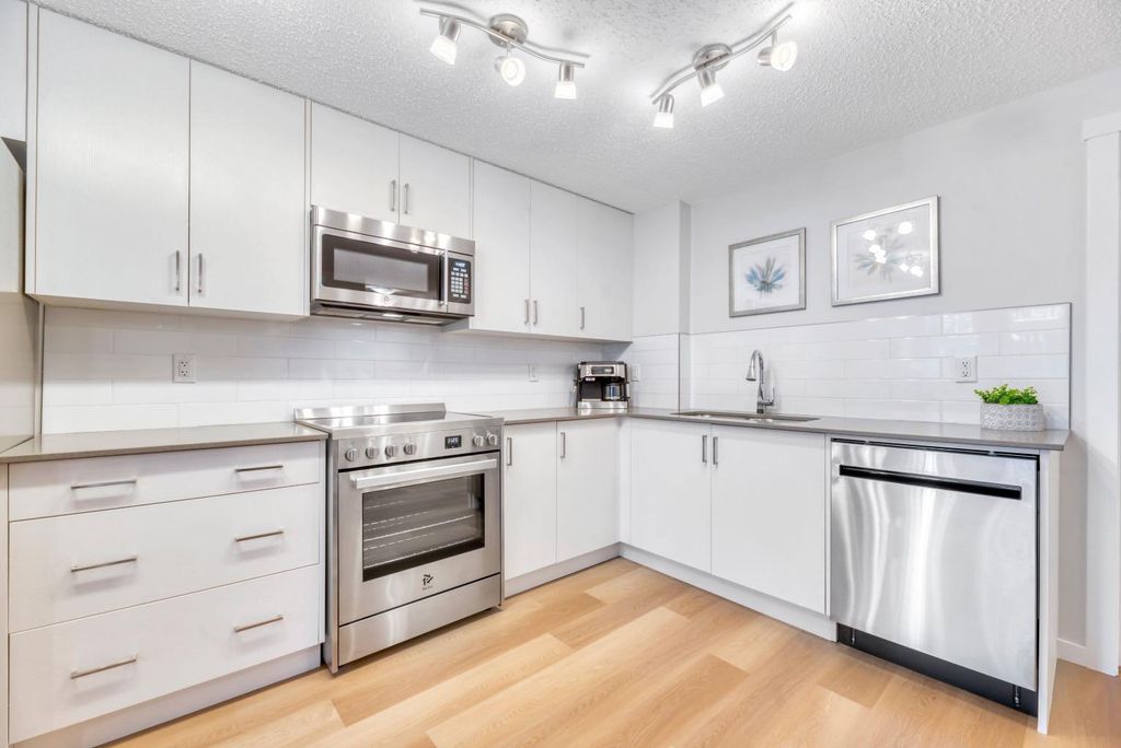 Photo of 344 Cranbrook Square SE, Calgary, AB T3M 3K8 (MLS # A2281445)