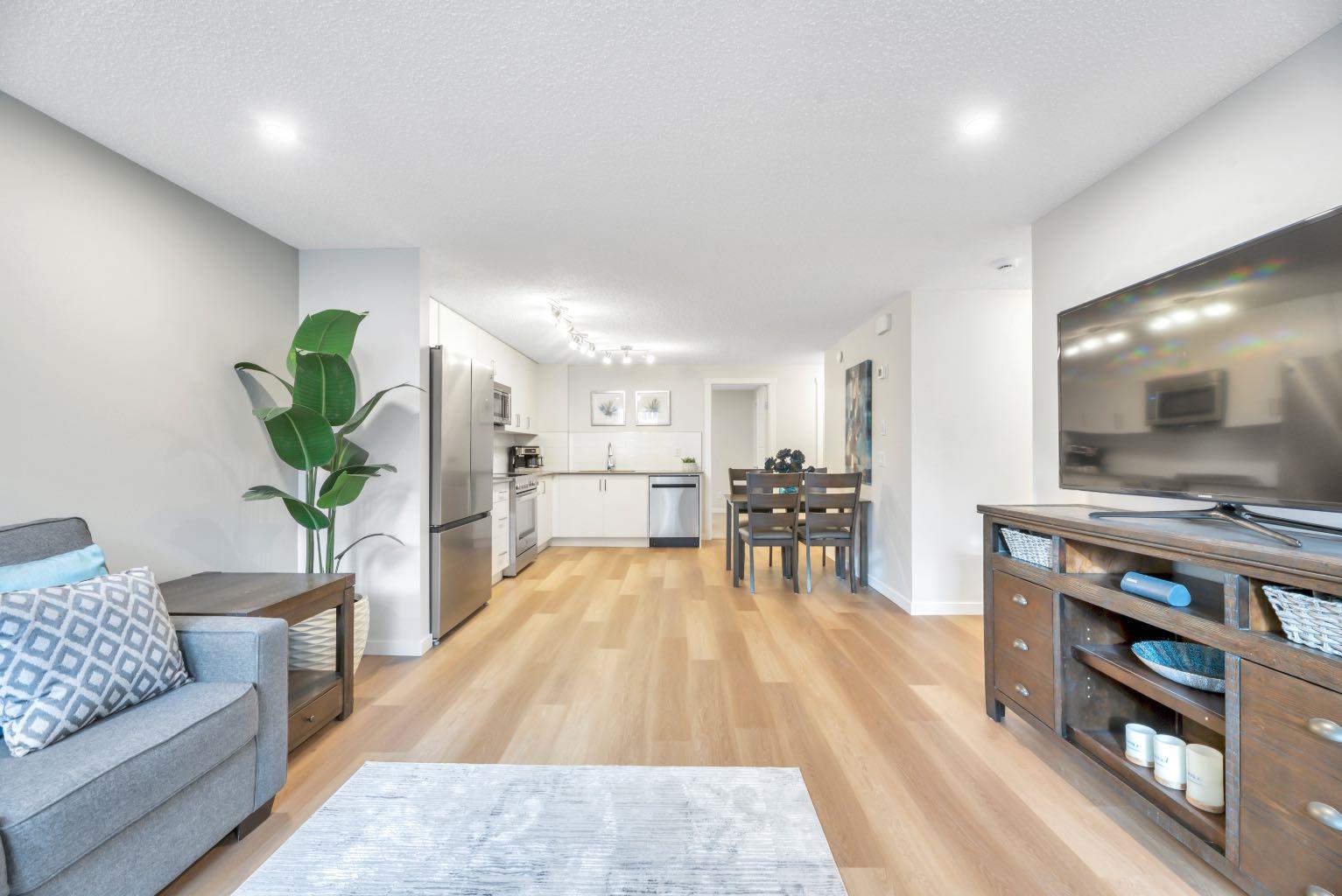 344 Cranbrook Square SE