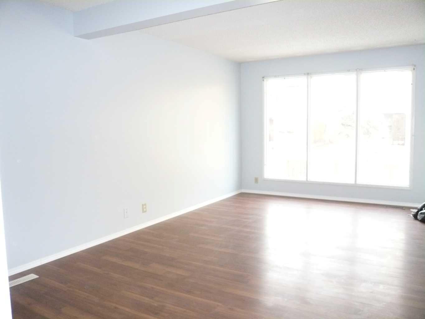 90 Abalone Crescent NE