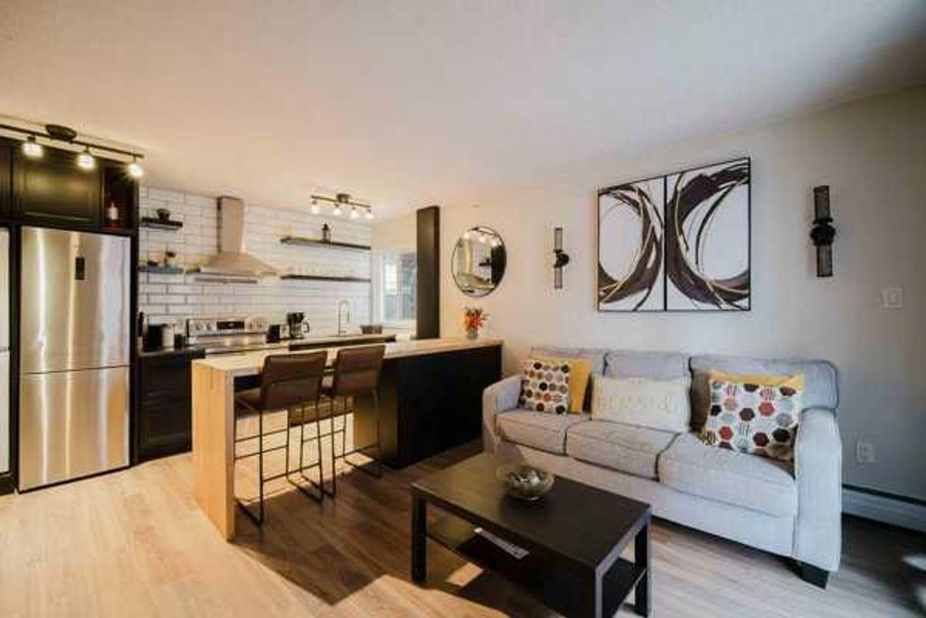 Photo of 1222 13 Avenue SW #311, Calgary, AB T3C 0T1 (MLS # A2288328)