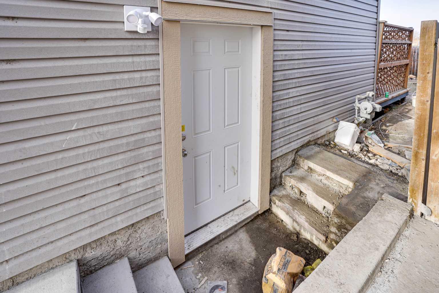 94 Martindale Boulevard NE