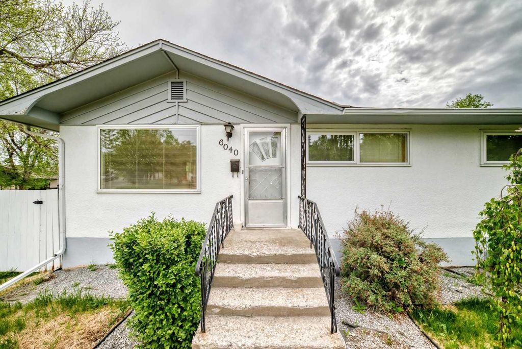 Photo of 6040 Thornburn Drive NW, Calgary, AB T2K 3P7 (MLS # A2316453)