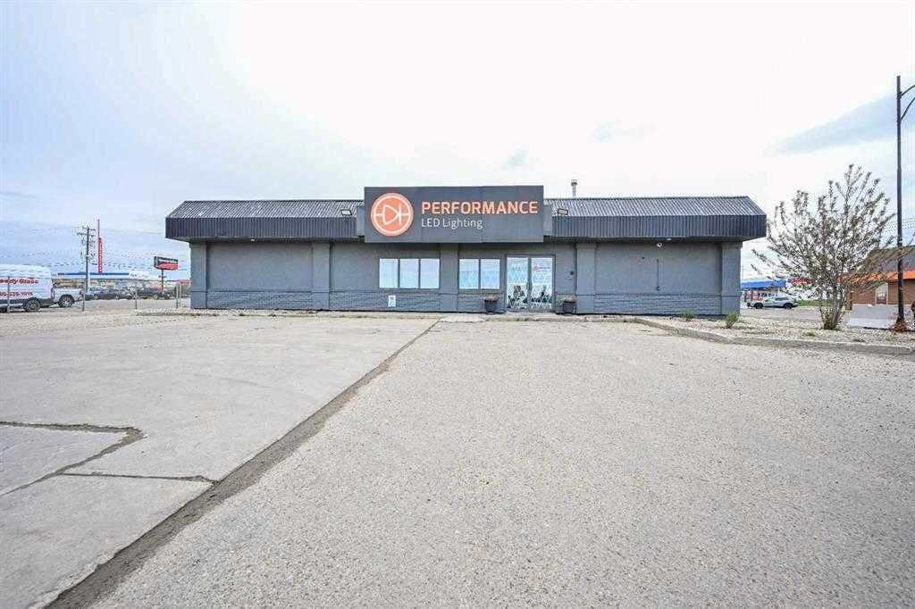 Photo of 12221 100 Street, Grande Prairie, AB T8W 4H1 (MLS # A2339755)