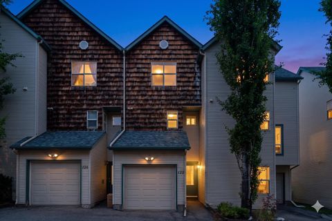 Photo of 122 Bridlewood Lane SW, Calgary, AB T2Y 3X8 (MLS # A2308241)