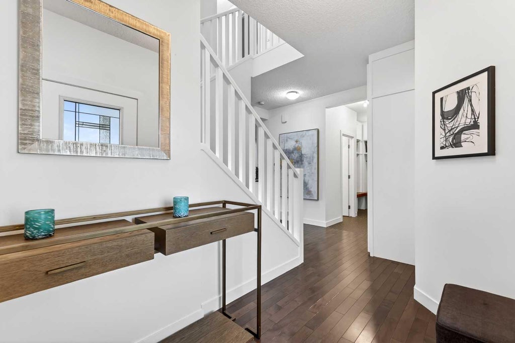 Photo of 13 Cranarch Place SE, Calgary, AB T3M 0W6 (MLS # A2318012)