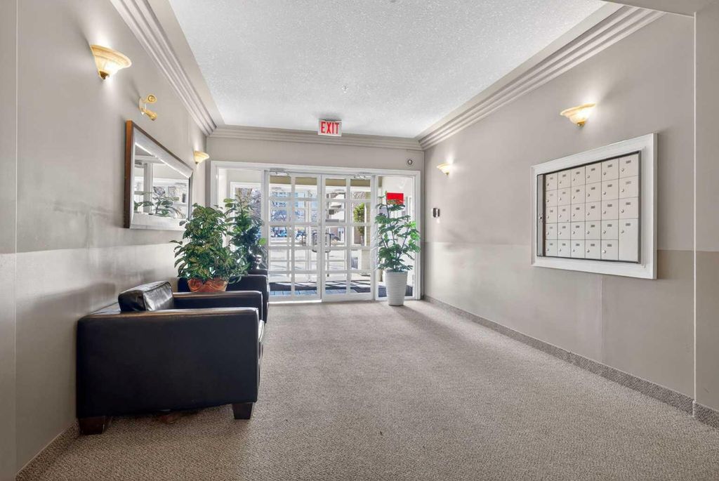 Photo of 10033 166 Street NW #105, Edmonton, AB T5K 2X5 (MLS # A2306861)