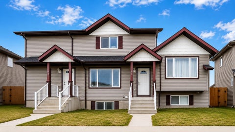 Photo of 83 Lakeway Boulevard, Sylvan Lake, AB T4S 2P4 (MLS # A2327646)