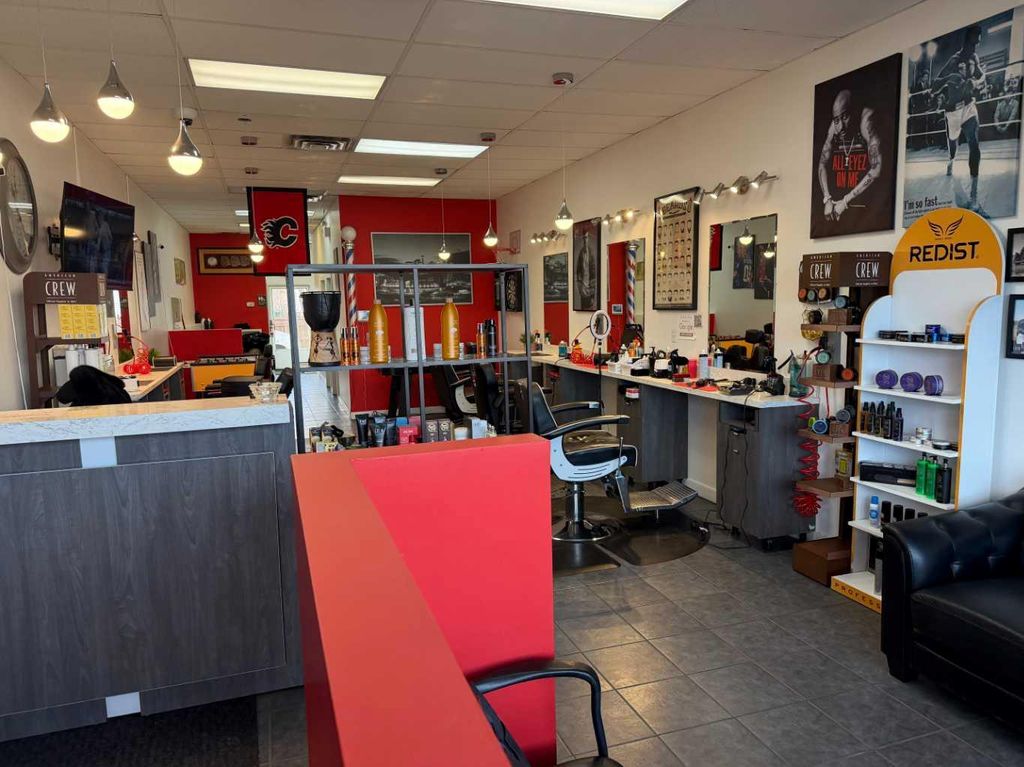 Photo of 3151 34 Avenue SE, Calgary, AB T2B 2M6 (MLS # A2299773)