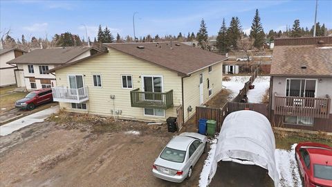 Photo of 79 Fonda Drive SE, Calgary, AB T2A 6E6 (MLS # A2299221)