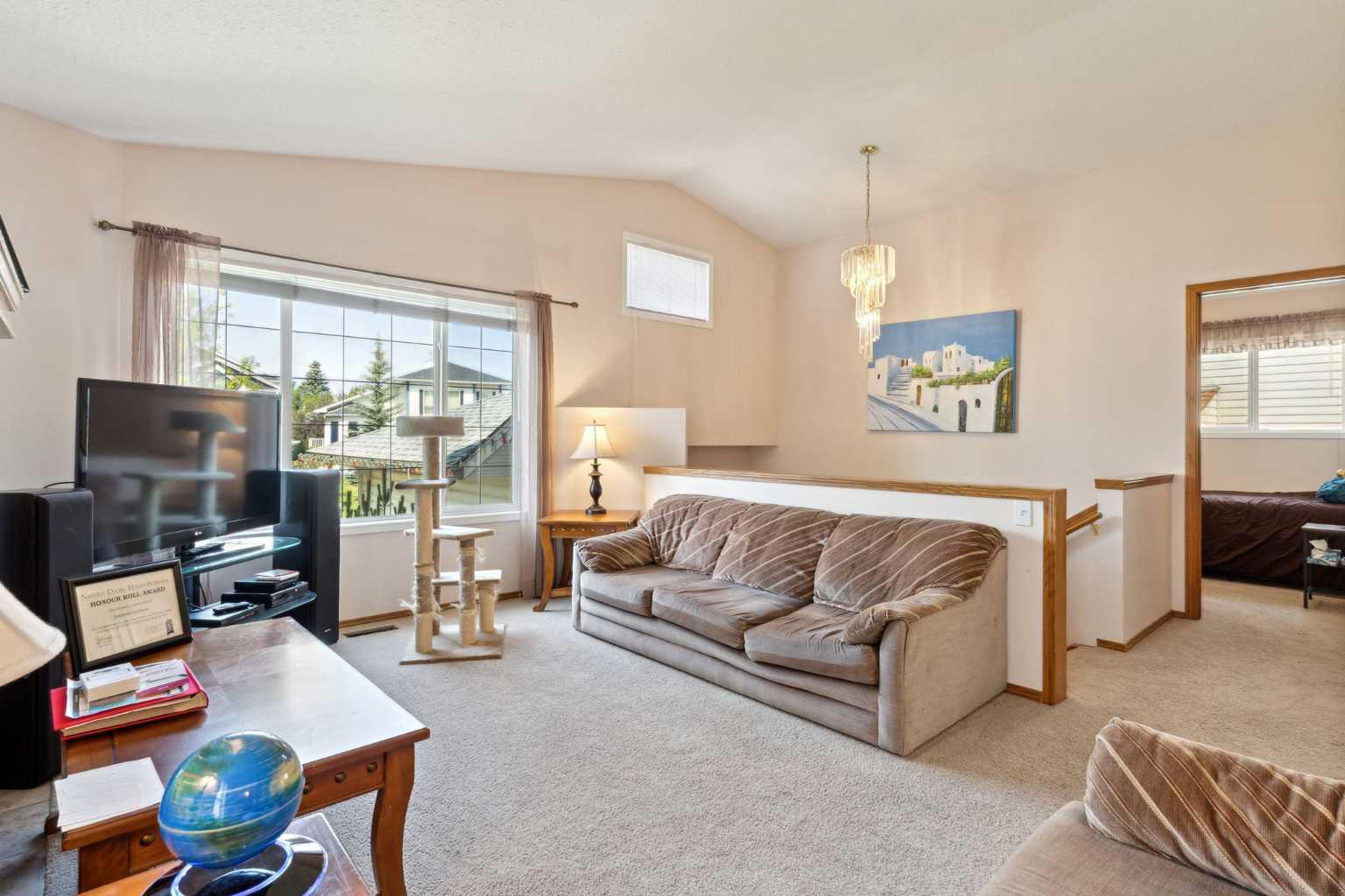 21 Citadel Crest Circle NW