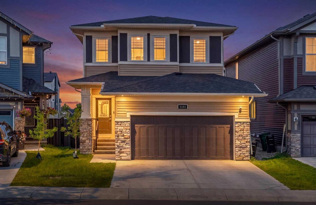 Photo of 1161 Chinook Gate Bay SW, Airdrie, AB T4B 5J1 (MLS # A2340671)