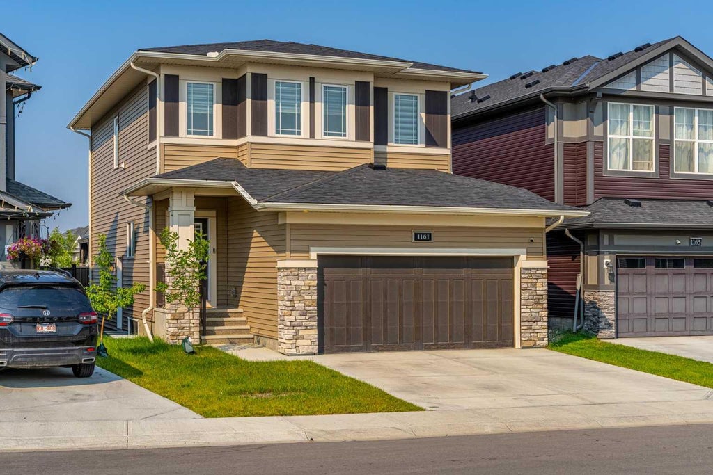Photo of 1161 Chinook Gate Bay SW, Airdrie, AB T4B 5J1 (MLS # A2340671)